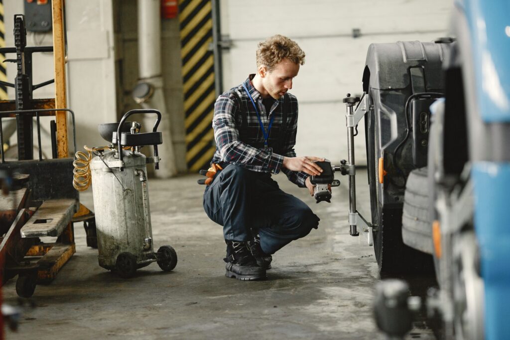 How Much Does Wheel Alignment Cost in Miami? (2026 Guide)